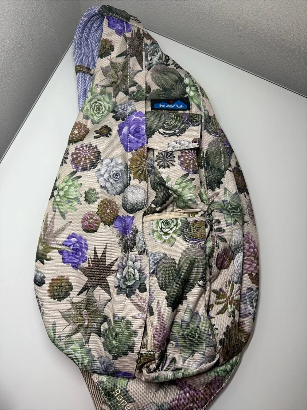 LIKE NEW Kavu Sling Bag in Floral Succulent Lavender, Mint, and Taupe RARE PRINT